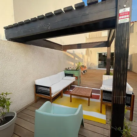 Apartment House With Terrace Near Center *