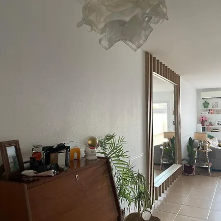 House With Terrace Near Center *